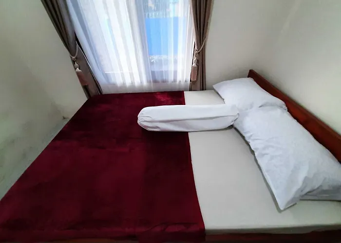 999 Khs Bed & Breakfast Gilimanuk